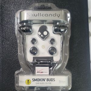 Skullcandy Smokin' Buds Earbuds - Black and White